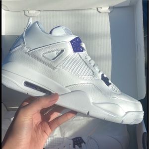 Jordan 4 Metallic Purple size 12